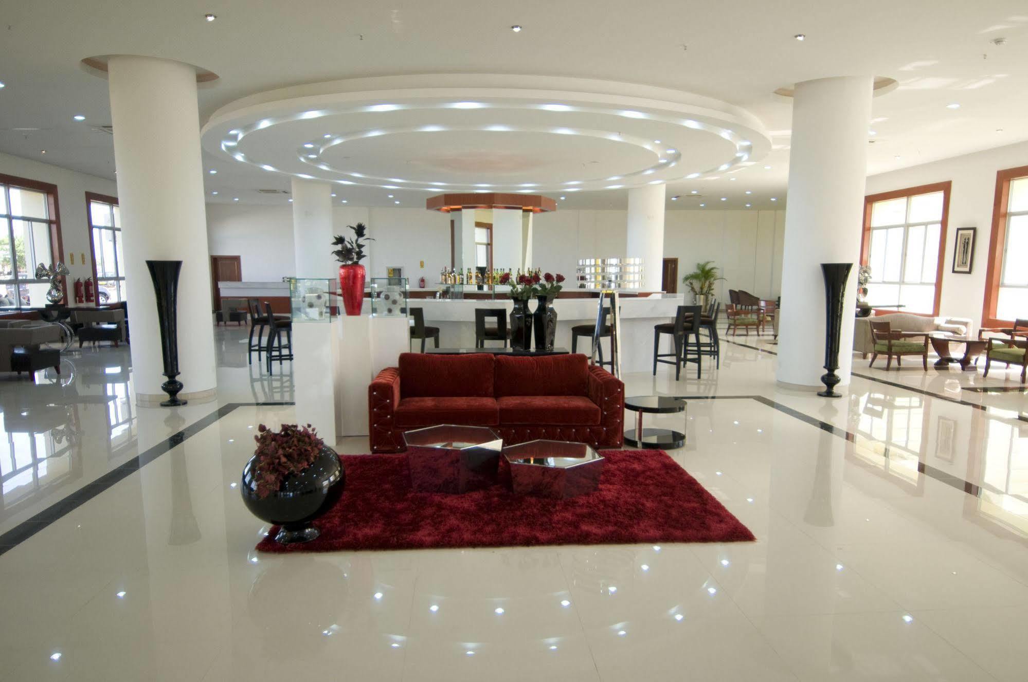 Hotel Victoria Garden Camama Buitenkant foto