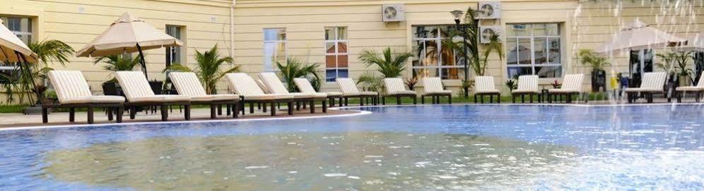 Hotel Victoria Garden Camama Buitenkant foto